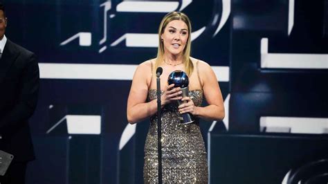 Mary Earps inspires generations with speech after being named Best Womens goalkeeper at FIFA ...