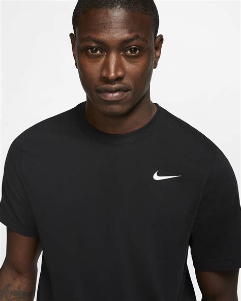 Nike Dri-FIT Men's Training T-Shirt. Nike.com