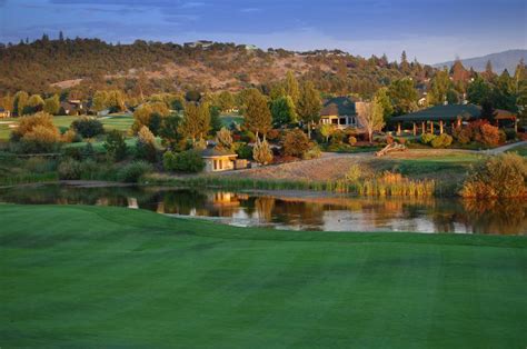 Returning to the fore at Southern Oregon's Eagle Point - Grey Goatee Golf and Travel