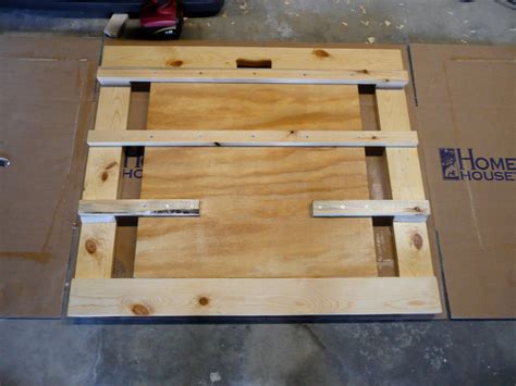 Collapsible Desk : 13 Steps - Instructables