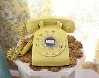 Vintage Black Rotary Phone, Dial Telephone, Model 500, AT&T Bell Systems Western Electric, 1960s ...
