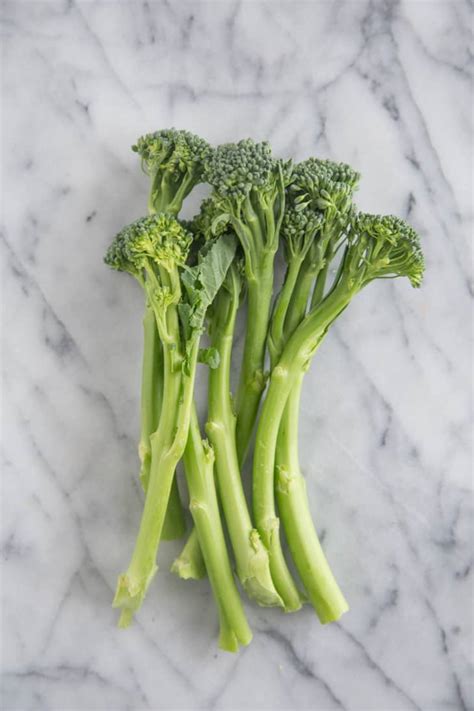 Broccoli vs Broccolini: What's the Difference? | The Kitchn