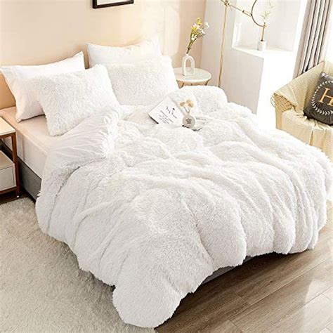 5 Pieces Faux Fur Fluffy Bed Sets | Fluffy bedding, Fluffy duvet, Duvet cover sets