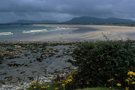 Mullaghmore beach © Ian Taylor :: Geograph Ireland