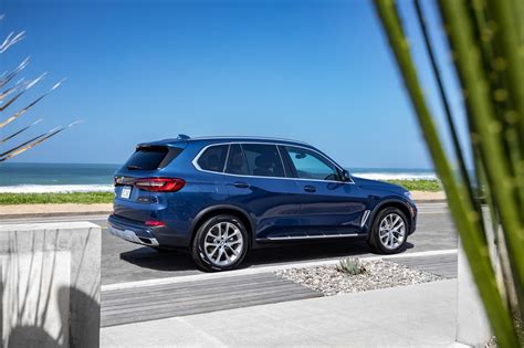 2020 BMW X5 vs Lexus GX Houston TX | Momentum BMW