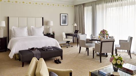 Budapest Luxury Hotel Rooms & Suites, Four Seasons Gresham Palace