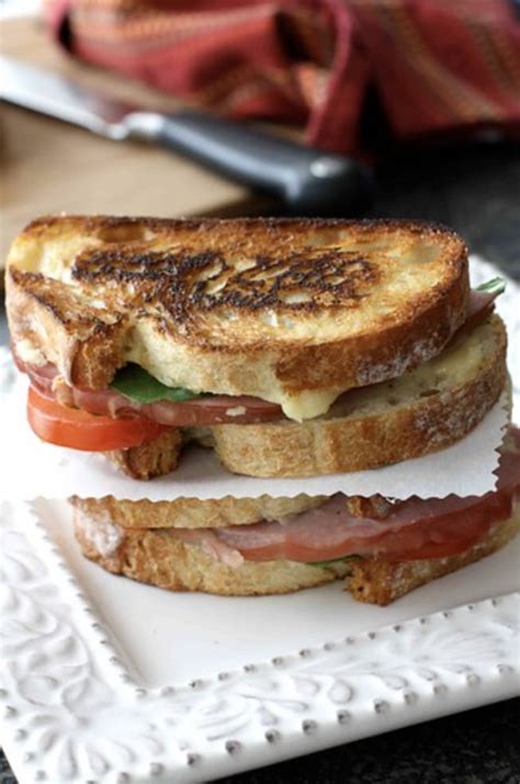 Grilled Cheese Sandwich With Jarlsberg Fondue, Ham, and Tomato | The ...