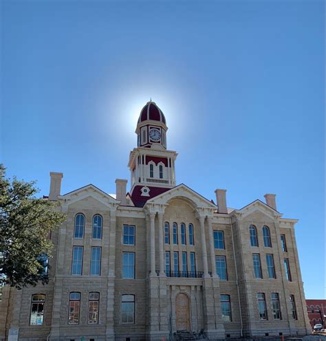 2022 restoration of the courthouse in Fannin county. Historical Monuments, Bonham, Courthouse ...