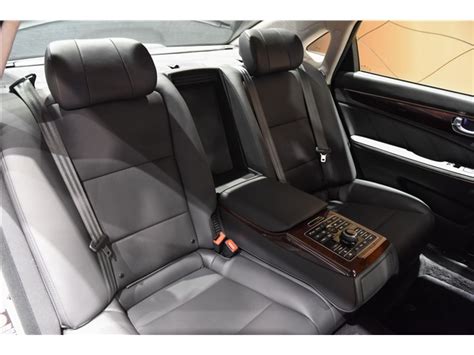 2016 Hyundai Equus: 146 Interior Photos | U.S. News