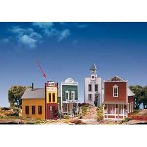 Amazon.com: PIKO G SCALE MODEL TRAIN BUILDINGS - SALOON - 62218 by Piko: Toys & Games