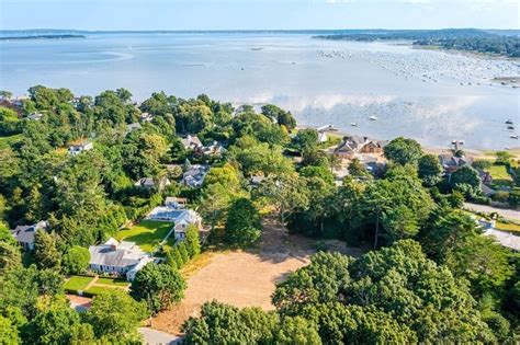 Duxbury, MA Real Estate - Duxbury Homes for Sale | realtor.com®