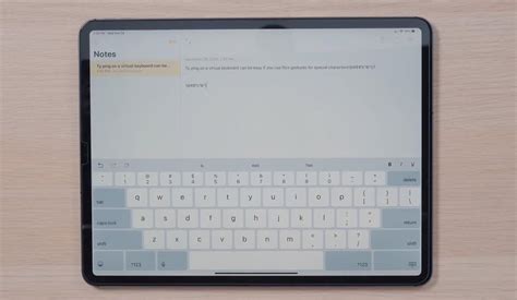 How to get this keyboard layout on the iPad Pro 11” 2018? : iPadPro