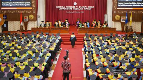 Wisuda Periode V Tahun 2022 UNS, 1.000 Lebih Wisudawan Lulus Cumlaude ...