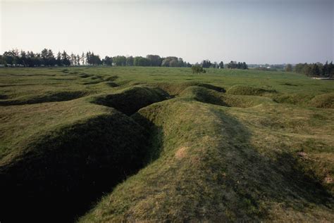 belgium-world-war-i-flanders-hill-62-trenches - World War I: Trench ...