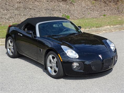 2008 Pontiac Solstice GXP | Raleigh Classic Car Auctions