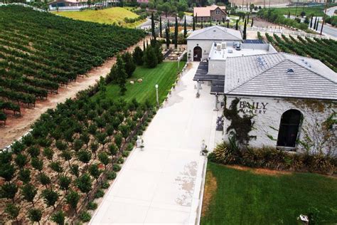 12 Best Temecula Wineries to Visit | WineCountry.com | Temecula wineries, Temecula, Winery