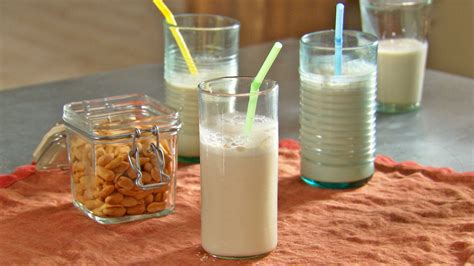 Peanut Punch Recipe & Video | Martha Stewart