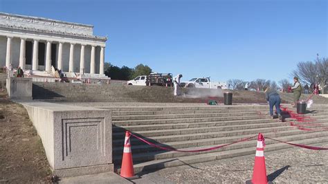 Lincoln Memorial steps vandalized with red paint, police say | wusa9.com