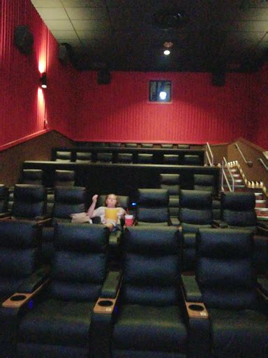 Movie Theater «Regal Cinemas Crocker Park 16 & IMAX», reviews and ...