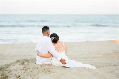 Sandbridge-Beach-Fall-Wedding_0049.jpg - Erika Mills Photography