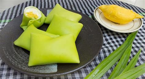 How to make delicious and simple durian cream pineapple crepe cake