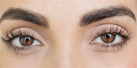 10 Best Hypoallergenic Mascaras for Sensitive Eyes in 2021