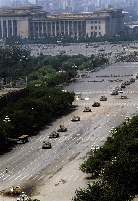 Tiananmen 1989.6.4 31 years ago today : r/pics