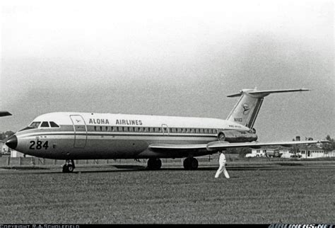 Photos: BAC 111-215AU One-Eleven Aircraft Pictures | Vintage aviation, Air photo, Aviation history