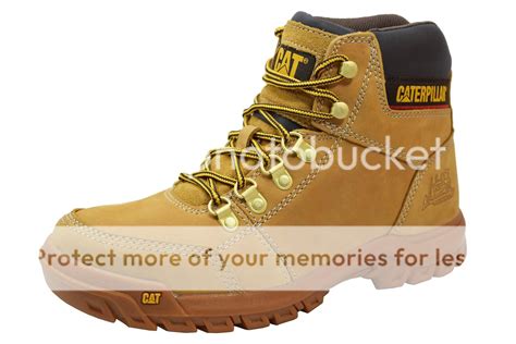 Bota Casual Para Hombre Caterpillar Outline-p74086 Rudos - $ 2,399.00 en Mercado Libre