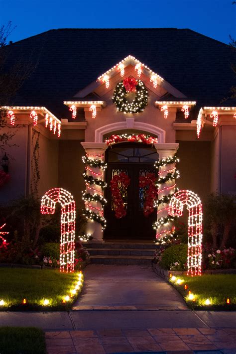 Candy Cane Christmas Lights | Home Inspiration