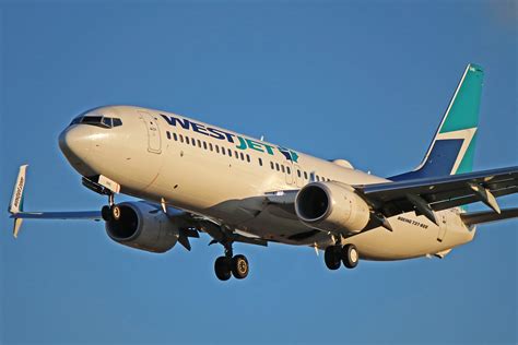 WestJet Airlines Boeing 737-800