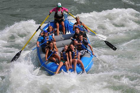 Whitewater Rafting in Jackson Hole | Rendezvous Mountain Rentals