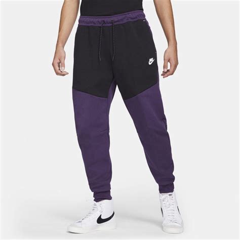 Nike Sportswear Tech Fleece Joggers in Grand Purple,Black,White (Purple ...