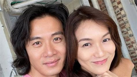 Joanne Peh wins acting award, husband Qi Yuwu says he’s ‘so bloody proud’ - CNA