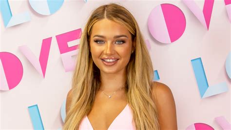 Love Island 2021: Meet Lucinda Strafford - Age, Instagram, job and all about the Islander ...