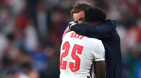 Euro 2020 final: Roy Keane slams England for letting Bukayo Saka take crucial penalty | Football ...