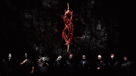 Slipknot HD Wallpaper: Capturing Heavy and Industrial Metal Vibes