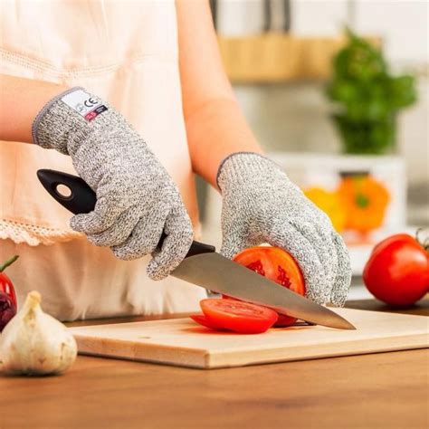 Cut Resistant Kitchen Gloves - Milky Spoon