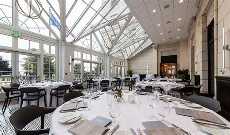 Conservatory at Bacchus - A Bartolotta Restaurant - Restaurant in in Milwaukee, WI | The Vendry