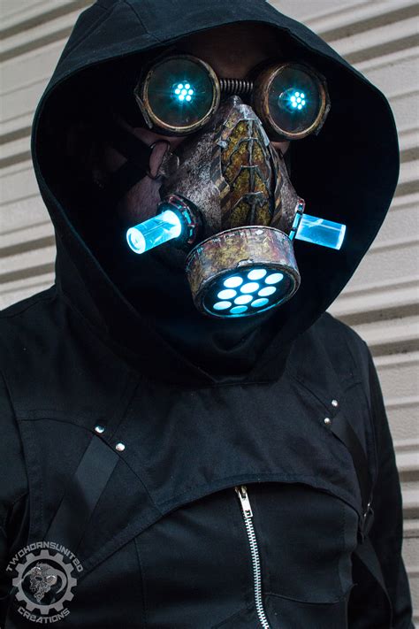 Cyanochrist - Cyberpunk Dystopian light up mask by TwoHornsUnited on ...