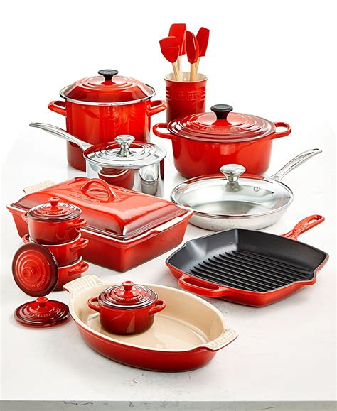 Le Creuset Multi-Materials 20-Pc. Cookware Set, Created for Macy's - Cherry | Cookware set ...