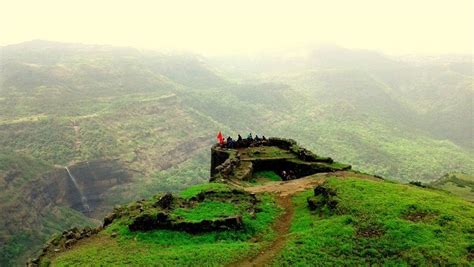 Lonavala Tourism | Tourist Places To Visit & Travel Guide to Lonavala