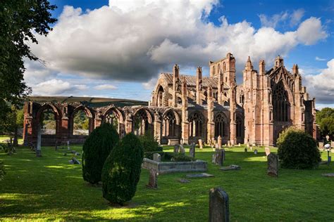 19 Astonishing Facts About Melrose Abbey - Facts.net