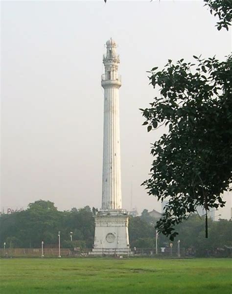 File:Shahid Minar Kolkata Arnab Dutta 2011.jpg - Wikimedia Commons