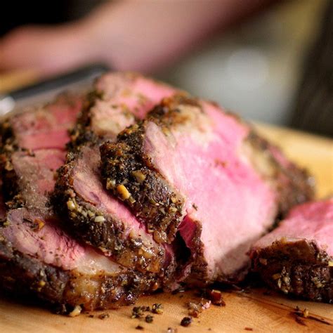 Perfect Herb & Garlic Prime Rib Roast Recipe | TipHero