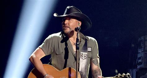 Jason Aldean Set List Revealed for 2023 Summer Concert Tour After First ...