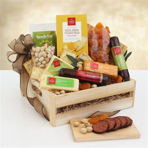 Holiday Favorite Meat and Cheese Gift Basket - Walmart.com - Walmart.com