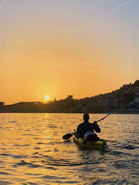 Sea Kayaking Dubrovnik Sunset– Sunset Kayak Tours Dubrovnik ...