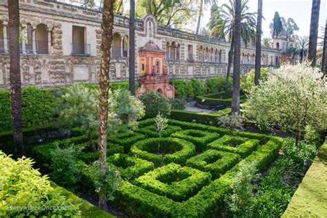 Seville Alcazar Gardens | Alcazar seville, Seville, Photo tour