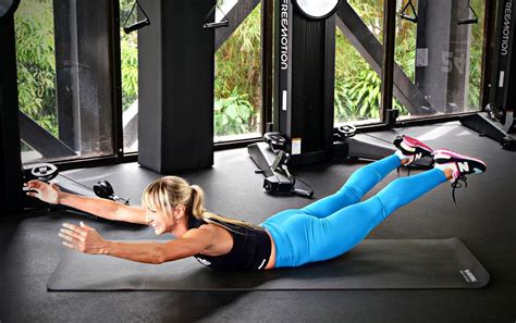 The Ultimate No Equipment Back Workout: 6 Exercises You Can Do Without ...